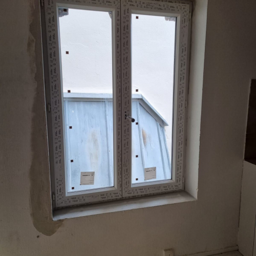 Demolition + renovation + plombier + placo + peinture